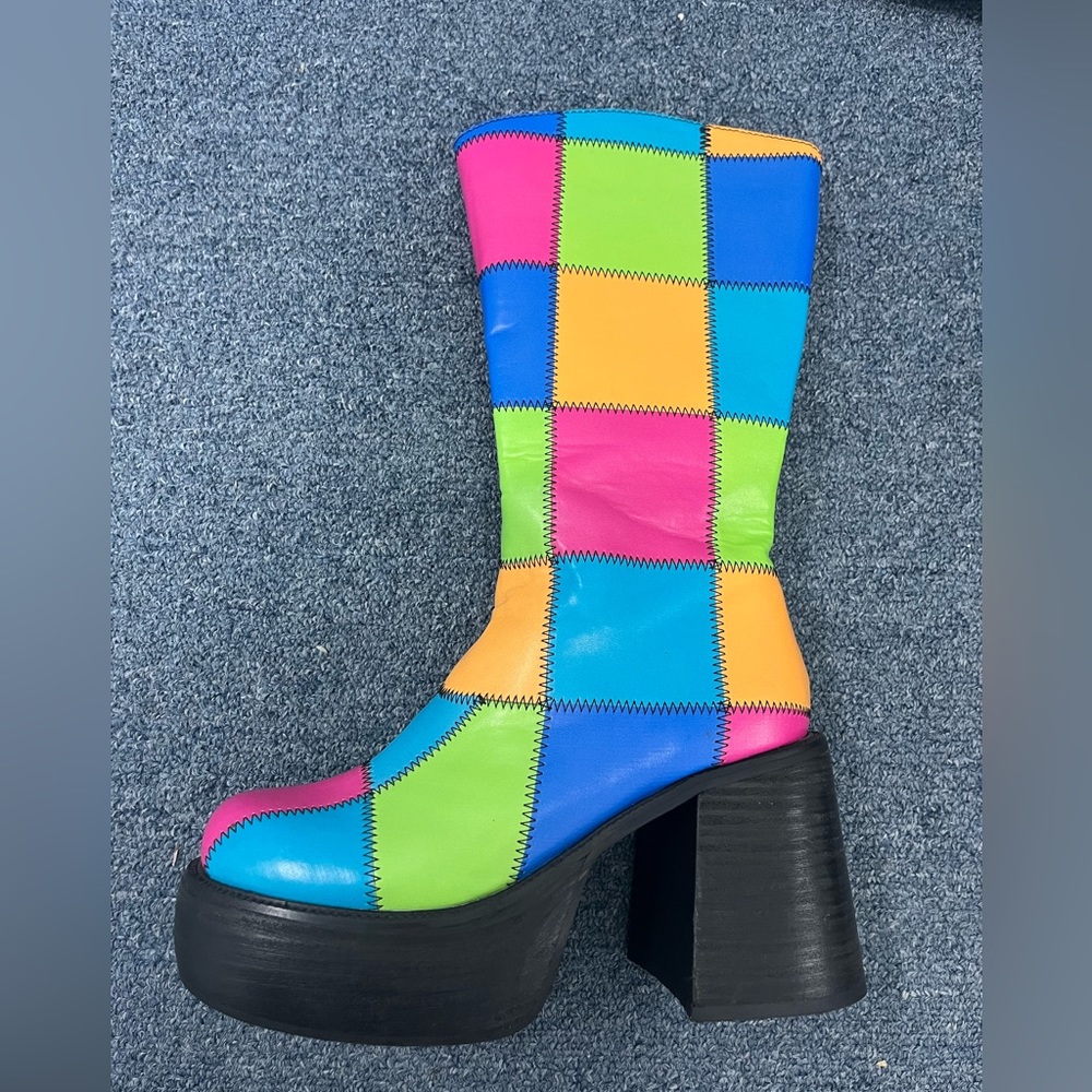 Delia’s by Dolls Kill Rainbow Patchwork Platform Boots Size 7